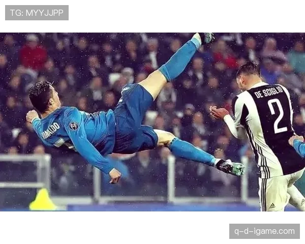 C罗展现卓越职业态度,持续保持成功的决心与努力状态 C罗展现卓越职业态度,持续保持成功的决心与努力状态